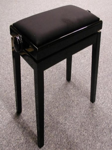 Single Stool
